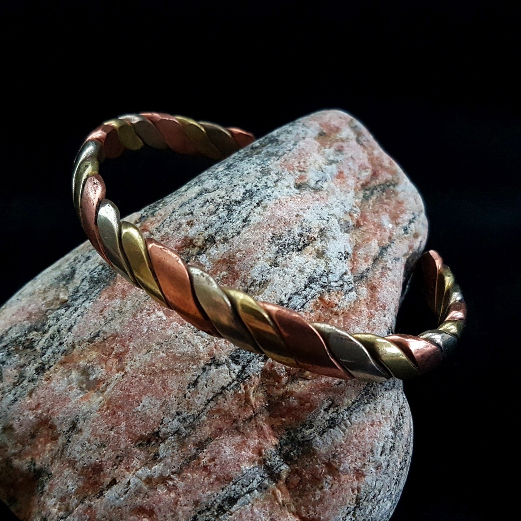Unisex Copper and Brass Bangle Bracelet Healing Preventive Arthritis Model  47